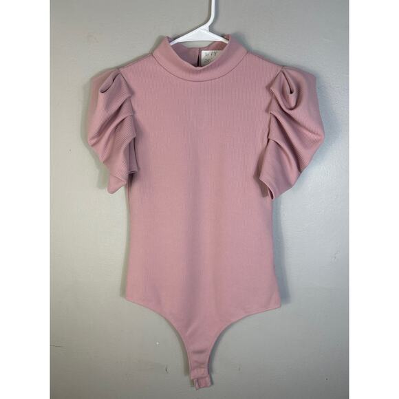 Pants store ruffle sleeve bodysuit - Picture 3 of 5